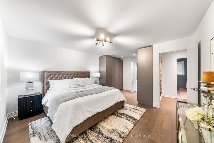 Photo 18 at 11 Jondan Crescent, Royal Orchard, Markham