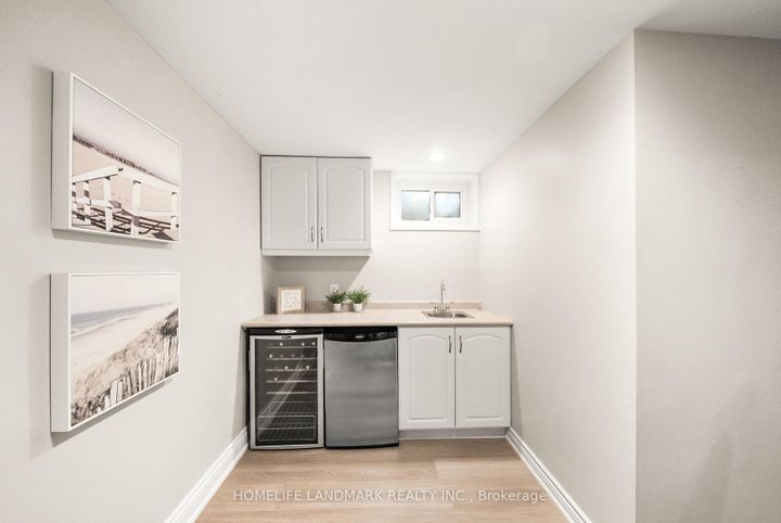 Photo 30 at 11 Jondan Crescent, Royal Orchard, Markham