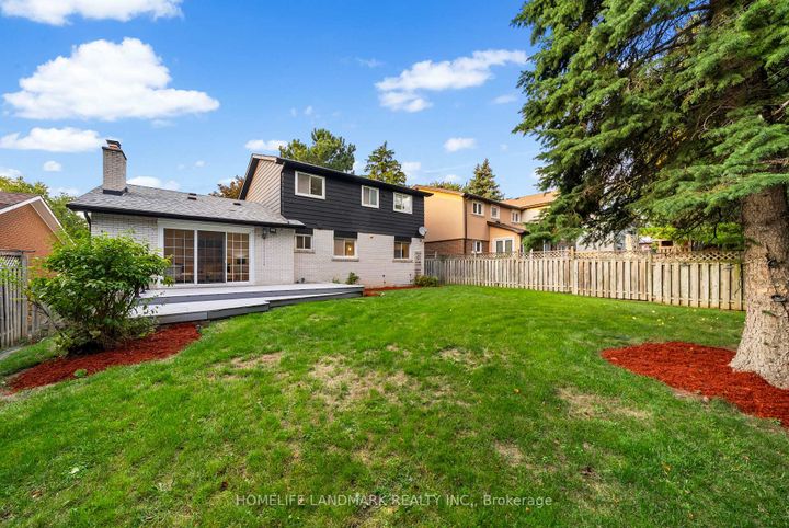 Photo 40 at 11 Jondan Crescent, Royal Orchard, Markham