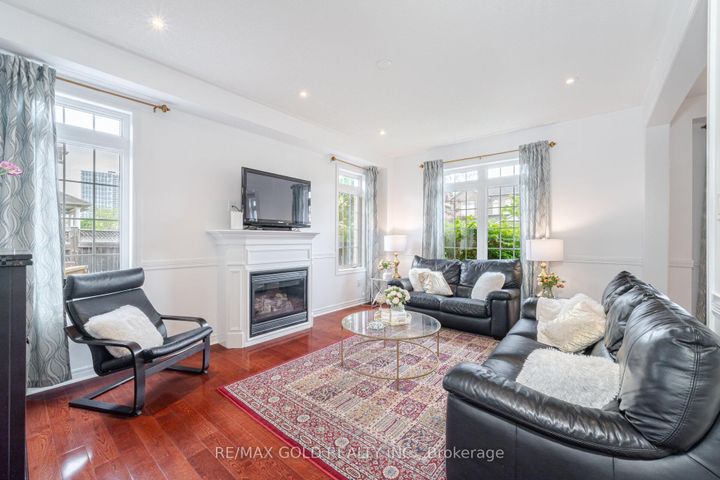 Photo 10 at 16 Larkberry Road, Credit Valley, Brampton