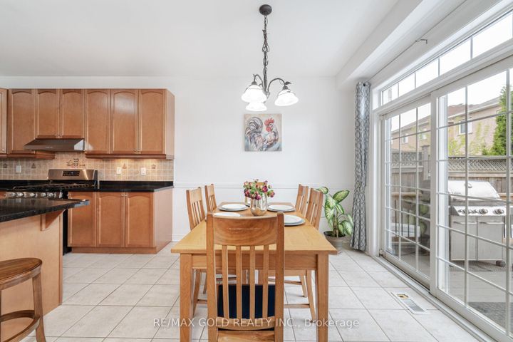 Photo 13 at 16 Larkberry Road, Credit Valley, Brampton