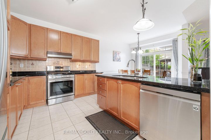 Photo 15 at 16 Larkberry Road, Credit Valley, Brampton