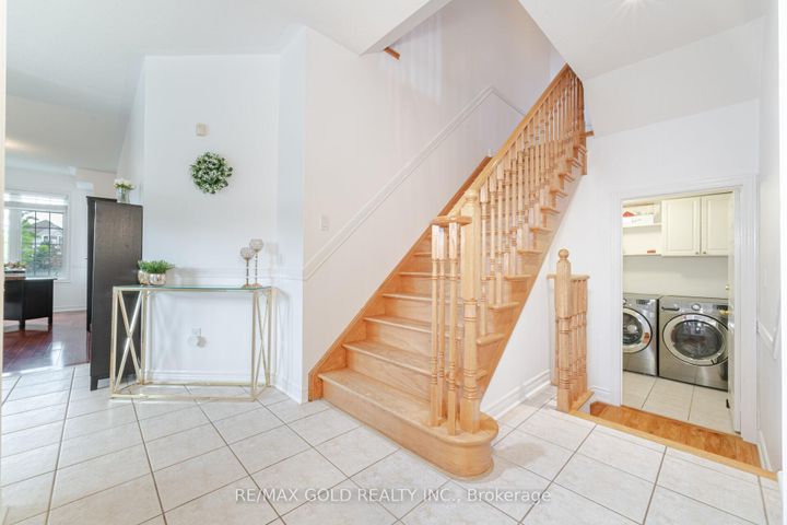 Photo 18 at 16 Larkberry Road, Credit Valley, Brampton