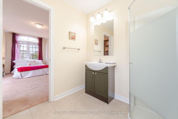 Photo 26 at 16 Larkberry Road, Credit Valley, Brampton
