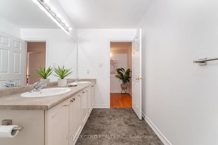 Photo 31 at 16 Larkberry Road, Credit Valley, Brampton