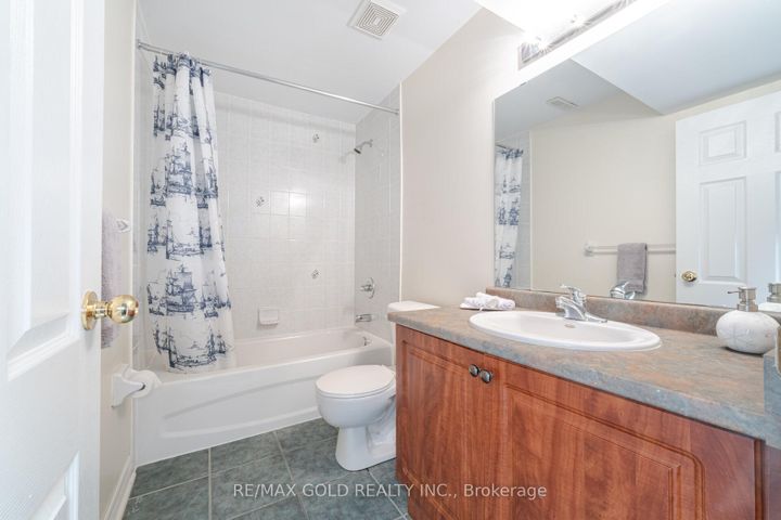 Photo 39 at 16 Larkberry Road, Credit Valley, Brampton