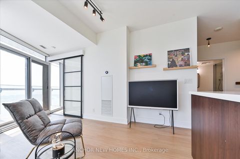 Photo 11 at 4402 - 12 York Street, Waterfront Communities C1, Toronto
