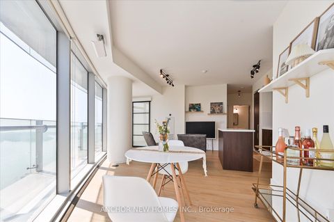Photo 14 at 4402 - 12 York Street, Waterfront Communities C1, Toronto