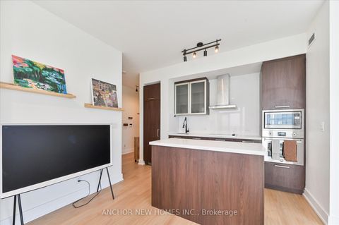 Photo 15 at 4402 - 12 York Street, Waterfront Communities C1, Toronto