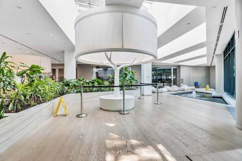 Photo 22 at 4004 - 88 Harbour Street, Waterfront Communities C1, Toronto