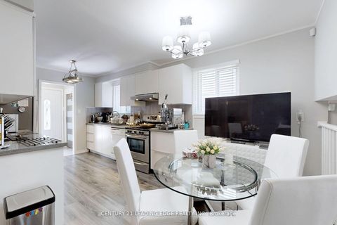 Photo 7 at 46 Budworth Drive, West Hill, Toronto