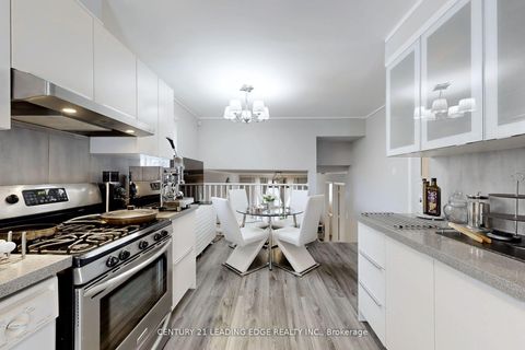 Photo 10 at 46 Budworth Drive, West Hill, Toronto