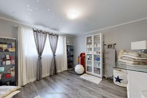 Photo 16 at 46 Budworth Drive, West Hill, Toronto