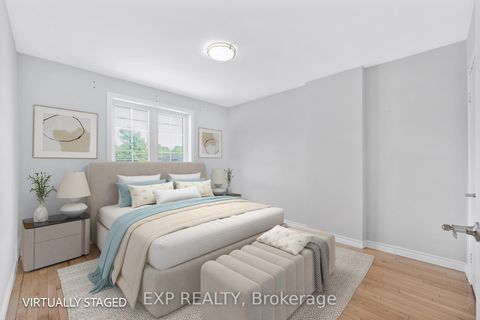 Photo 10 at 722 Weston Road, Smythe, Toronto