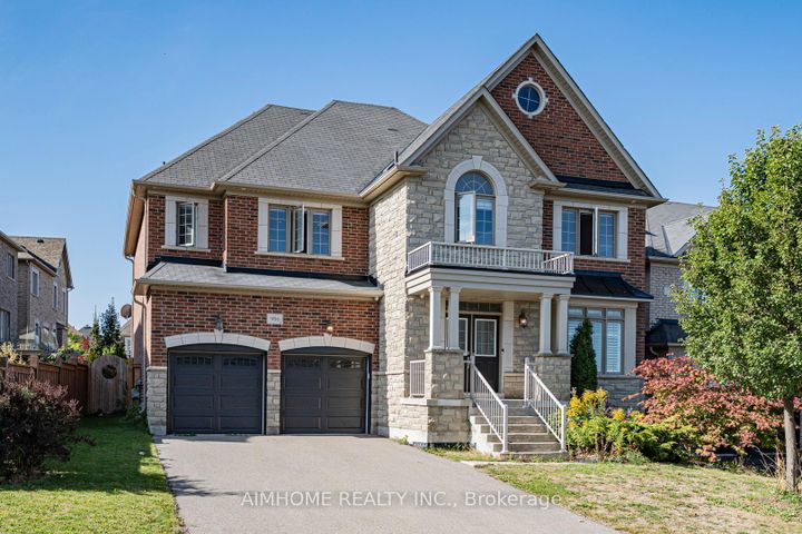 Photo 1 at 986 Wilbur Pipher Circle, Wyndham, Newmarket