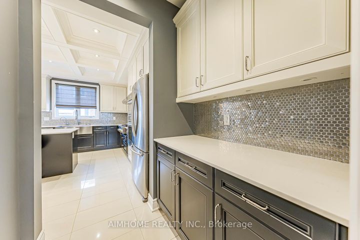 Photo 9 at 986 Wilbur Pipher Circle, Wyndham, Newmarket