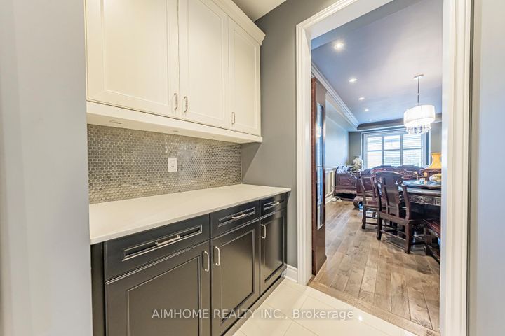 Photo 10 at 986 Wilbur Pipher Circle, Wyndham, Newmarket