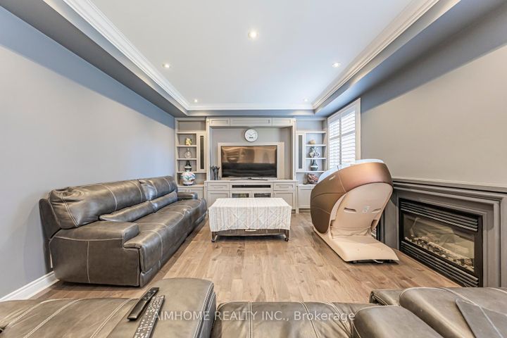 Photo 16 at 986 Wilbur Pipher Circle, Wyndham, Newmarket