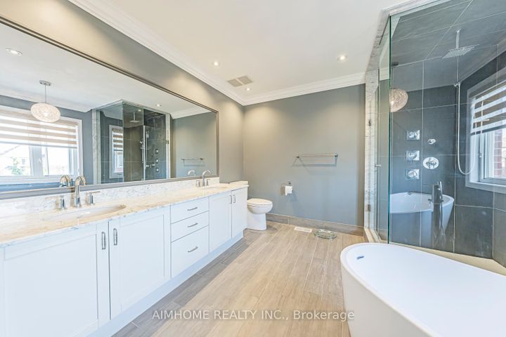 Photo 26 at 986 Wilbur Pipher Circle, Wyndham, Newmarket