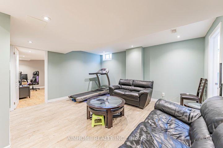 Photo 44 at 986 Wilbur Pipher Circle, Wyndham, Newmarket