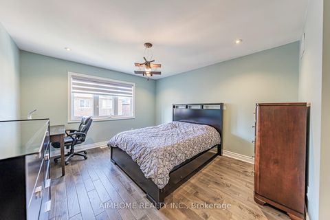 Photo 31 at 986 Wilbur Pipher Circle, Wyndham, Newmarket