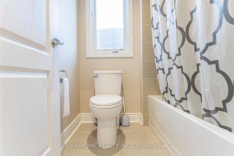 Photo 34 at 986 Wilbur Pipher Circle, Wyndham, Newmarket
