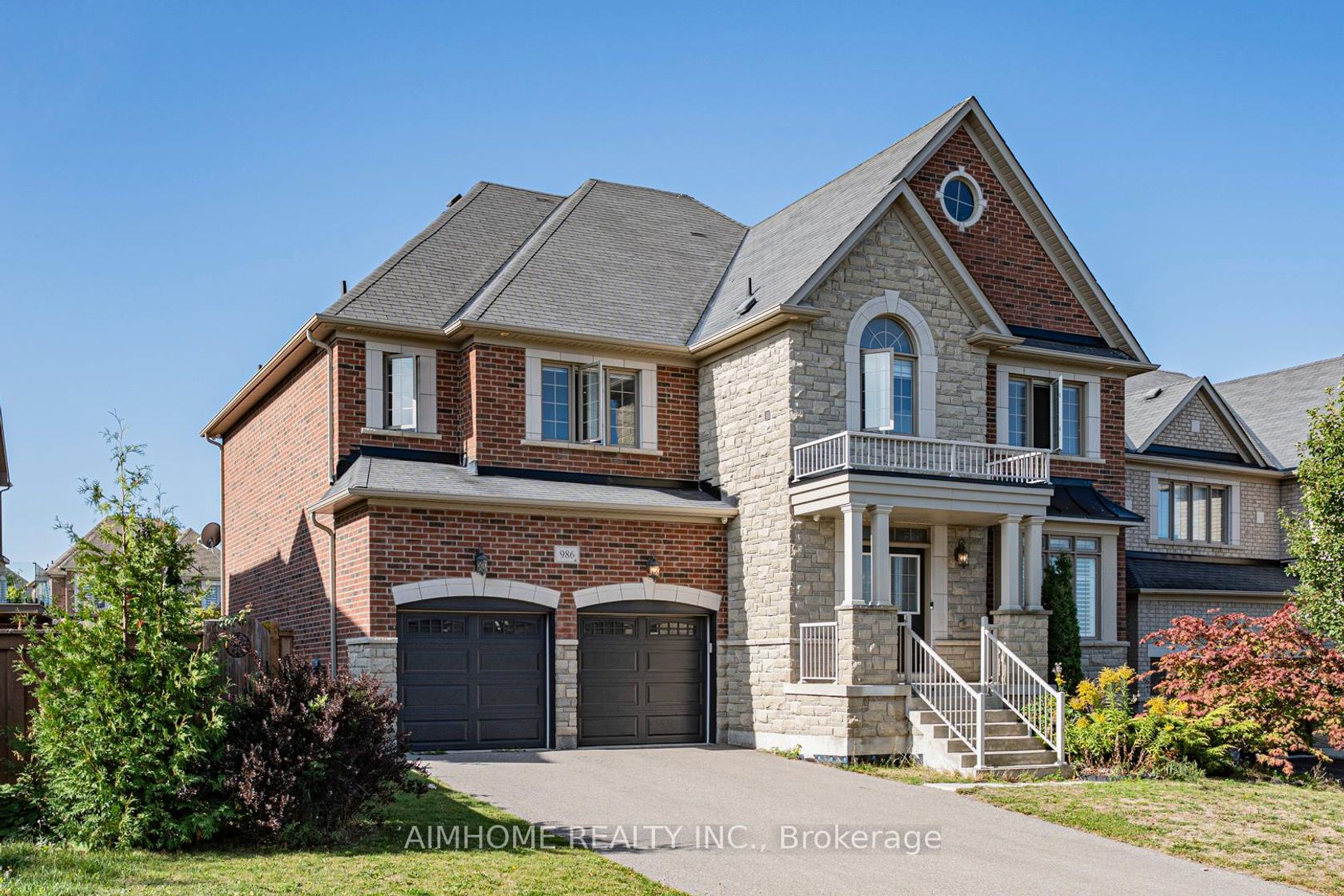 986 Wilbur Pipher Circle, Wyndham, Newmarket 2