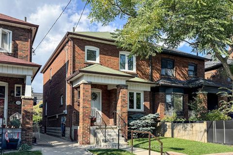 Photo 1 at 180 Pendrith Street, Junction, Toronto