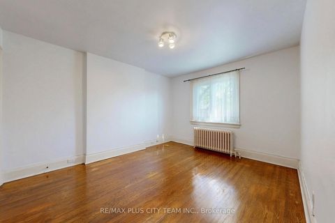 Photo 14 at 180 Pendrith Street, Junction, Toronto