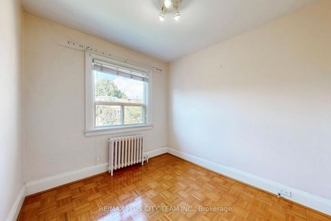 Photo 18 at 180 Pendrith Street, Junction, Toronto
