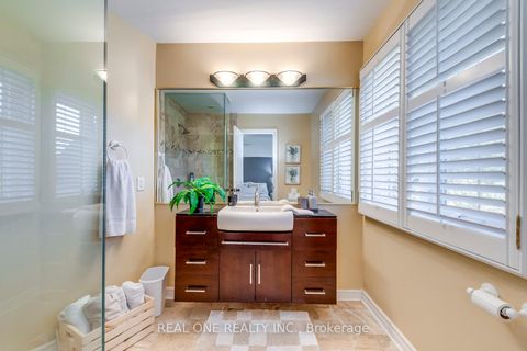 Photo 30 at 1340 Greeneagle Drive, GA Glen Abbey, Oakville
