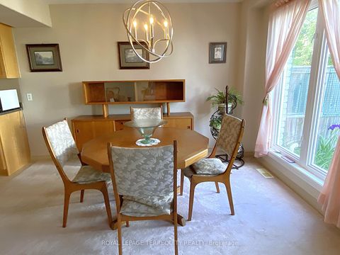 Photo 9 at 5 Silver Maple Crescent, Holly, Barrie Photo 9 at 5 Silver Maple Crescent, Holly, Barrie