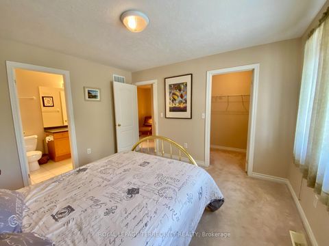 Photo 14 at 5 Silver Maple Crescent, Holly, Barrie
