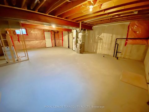Photo 20 at 5 Silver Maple Crescent, Holly, Barrie