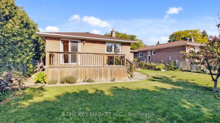 Photo 42 at 1277 Tyneburn Crescent, Applewood, Mississauga