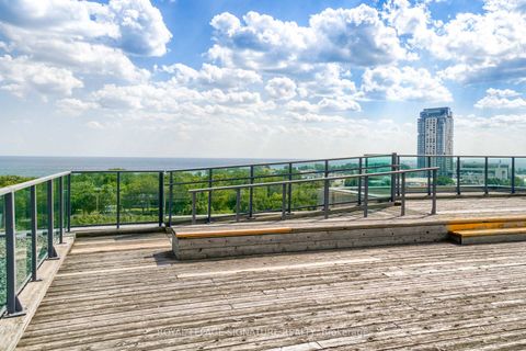 Photo 20 at 729 - 231 Fort York Boulevard, Waterfront Communities C1, Toronto