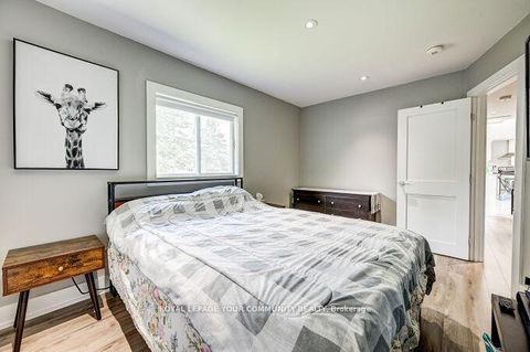 Photo 18 at 2309 Taylorwoods Boulevard, Alcona, Innisfil