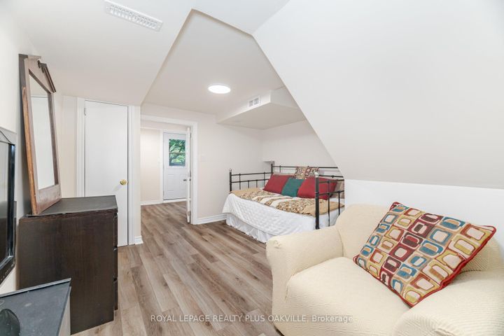 Photo 43 at 1294 Hammond Street, Brant, Burlington