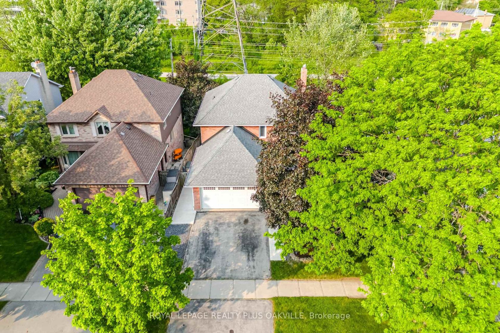 1294 Hammond Street, Brant, Burlington by Loree Meneguzzi Real Estate 1294 Hammond Street, Brant, Burlington