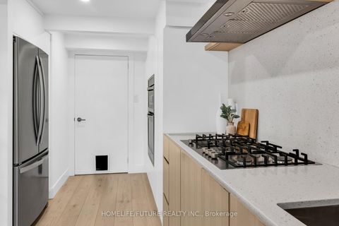 Photo 17 at 102 - 660 Pape Avenue, North Riverdale, Toronto