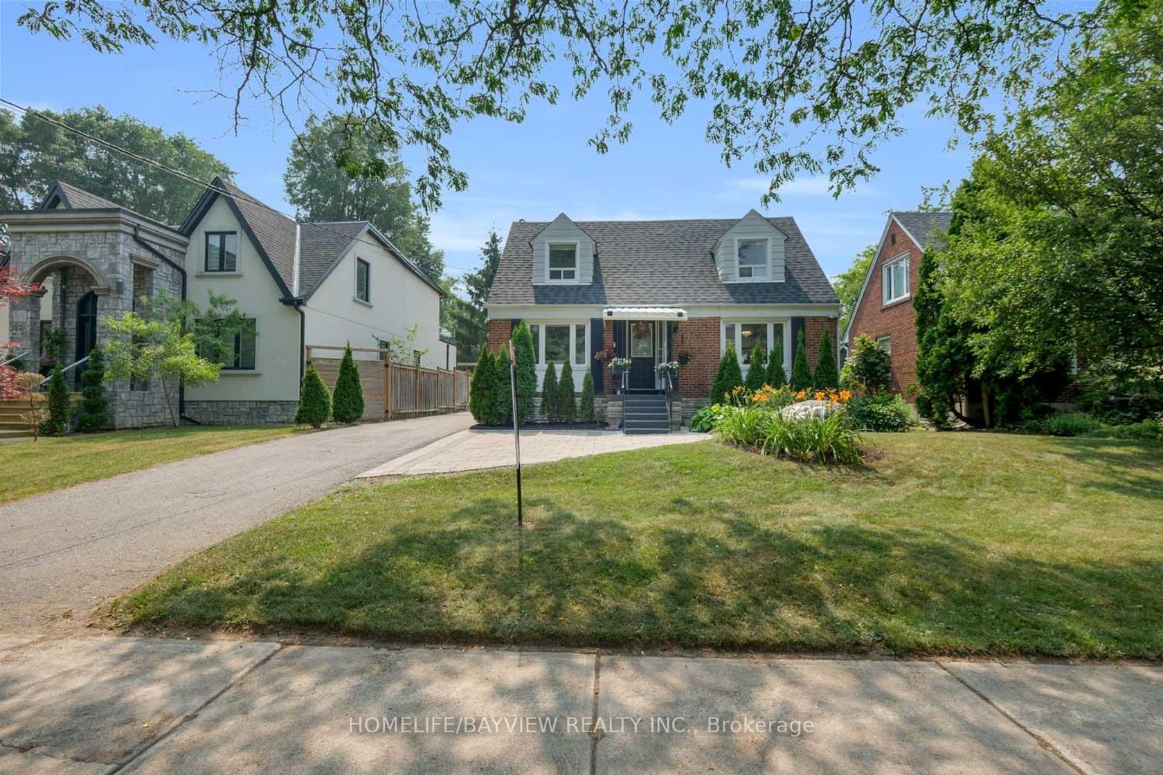 320 Senlac Road, Willowdale West, Toronto 