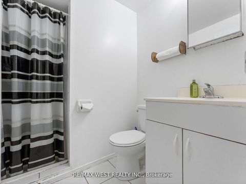 Photo 20 at 94 Plum Tree Way, Branson, Toronto