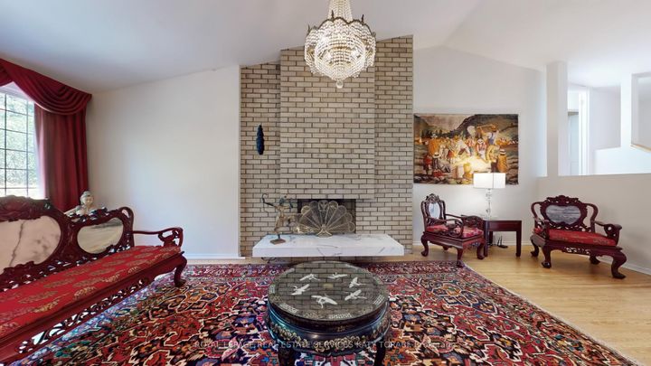 Photo 7 at 21 Banbury Road, Don Mills, Toronto