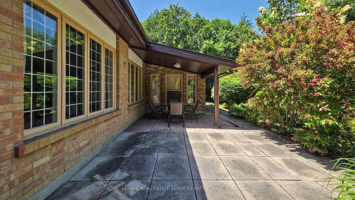 Photo 37 at 21 Banbury Road, Don Mills, Toronto