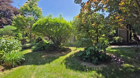 Photo 36 at 21 Banbury Road, Don Mills, Toronto