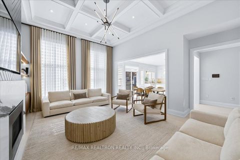 Photo 17 at 25 Riverhill Drive, Patterson, Vaughan