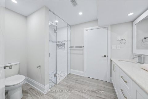 Photo 46 at 25 Riverhill Drive, Patterson, Vaughan