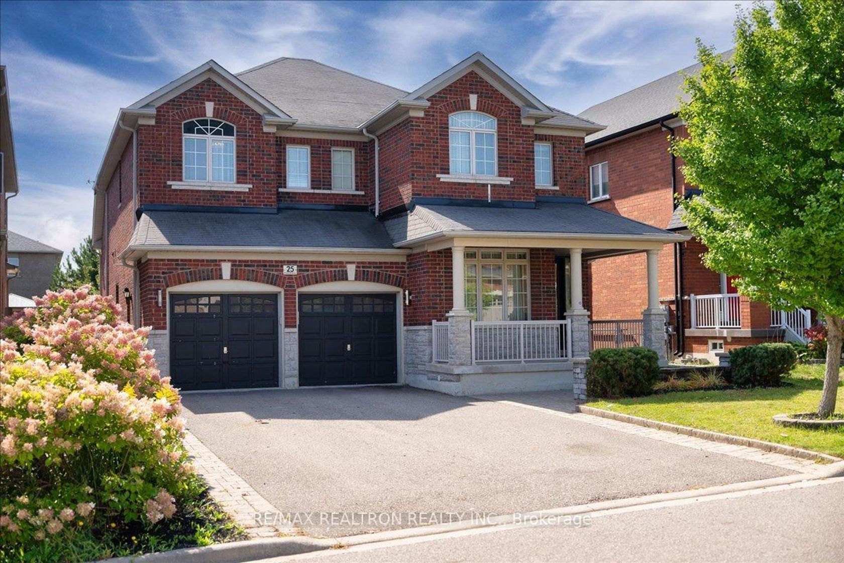 25 Riverhill Drive, Patterson, Vaughan 