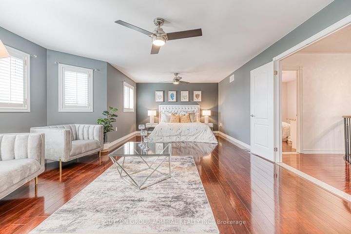 Photo 18 at 11 Saint Avenue, Bradford, Bradford West Gwillimbury