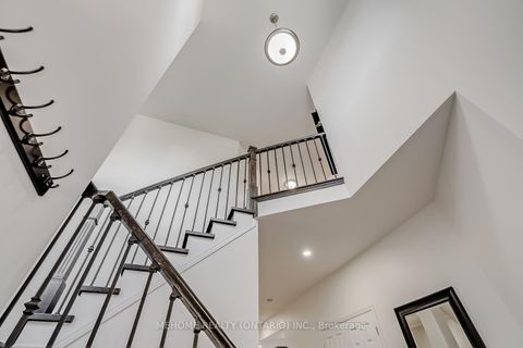Photo 5 at 2126 Springdale Road, WM Westmount, Oakville